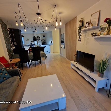 Superbe Appartement 3 Pieces Pres De La Defense Nanterre Exterior foto